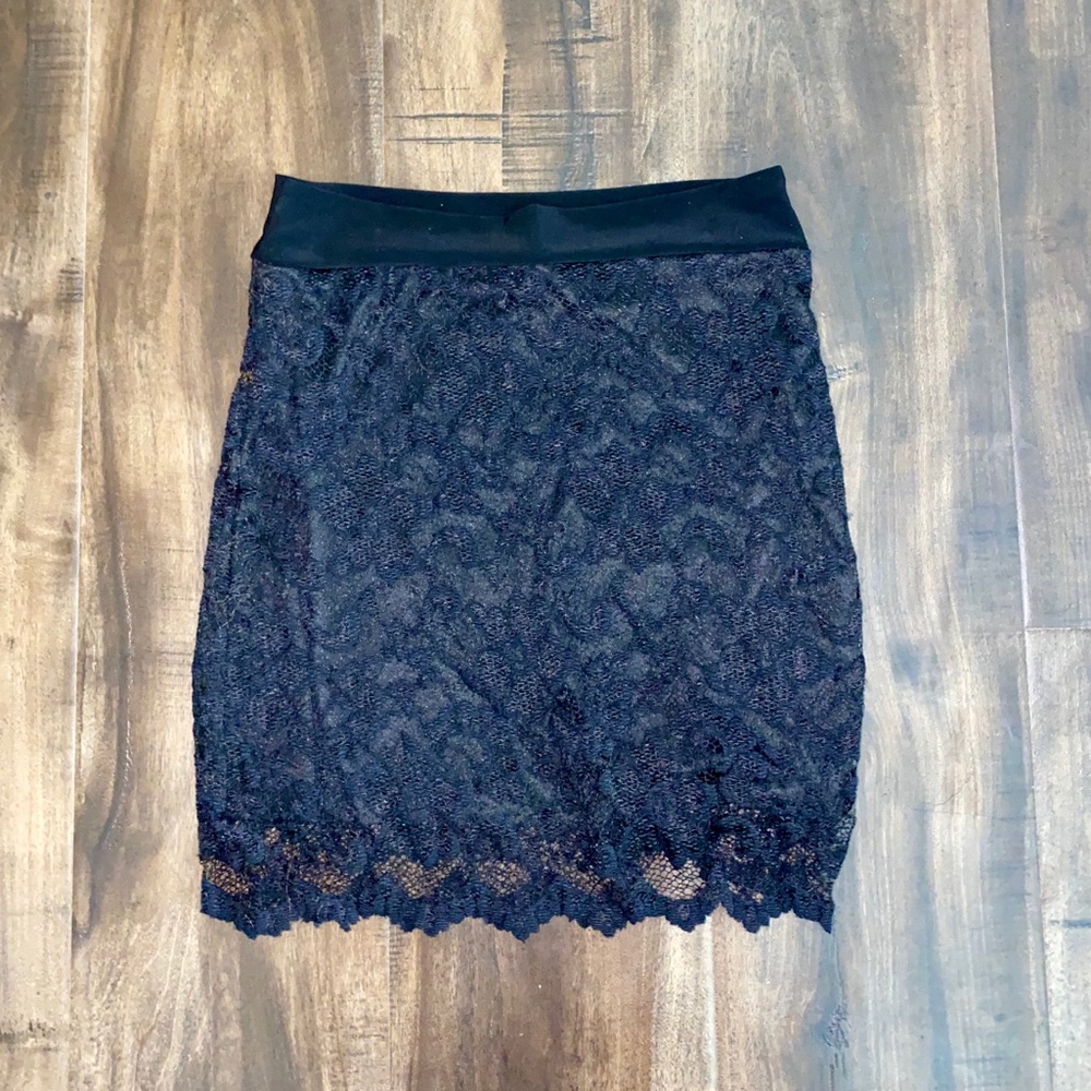 Arden B black lace mini skirt size s/xs